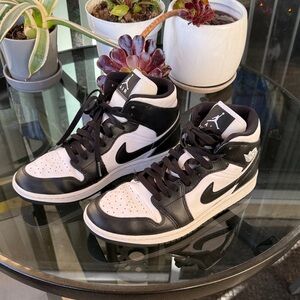 Nike Air Jordan 1 Mid Panda Black White